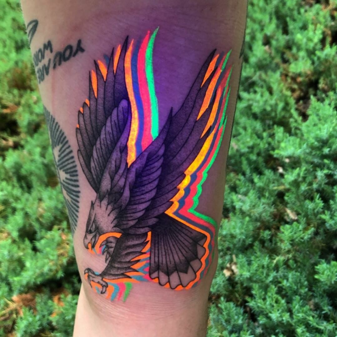 Psychedelic Tattoo Bird Design