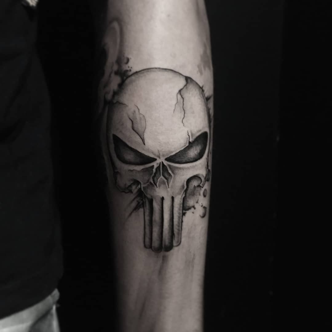 Punisher Skull Tattoo Designs Black & White Ink