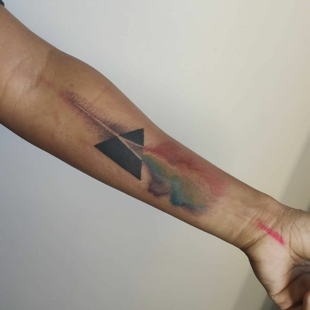 Vibrantly Colourful ‘Dark Side Of The Moon’ Tattoo Ideas