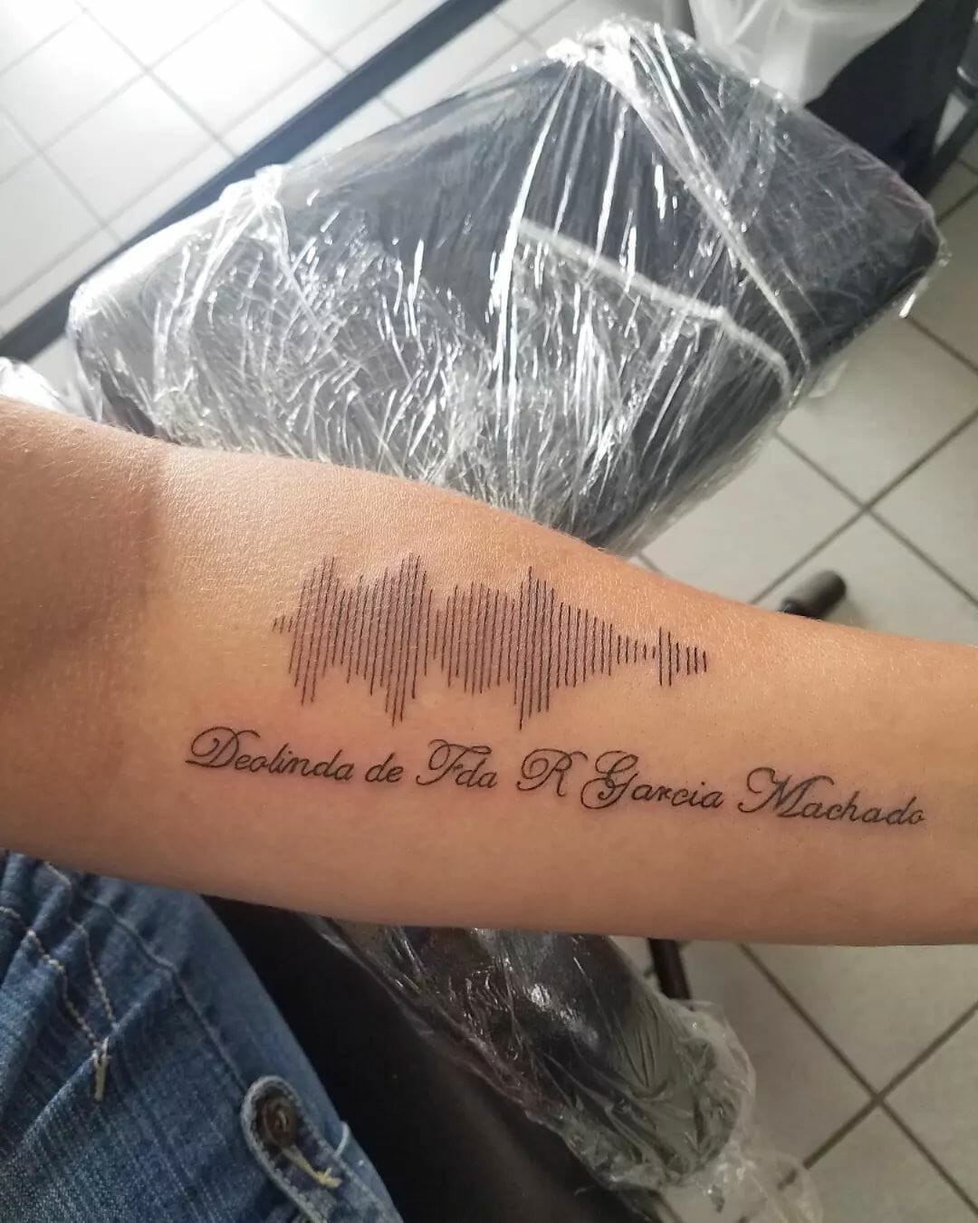 Minimalist Sound Wave Tattoo Done In Dotwork Style