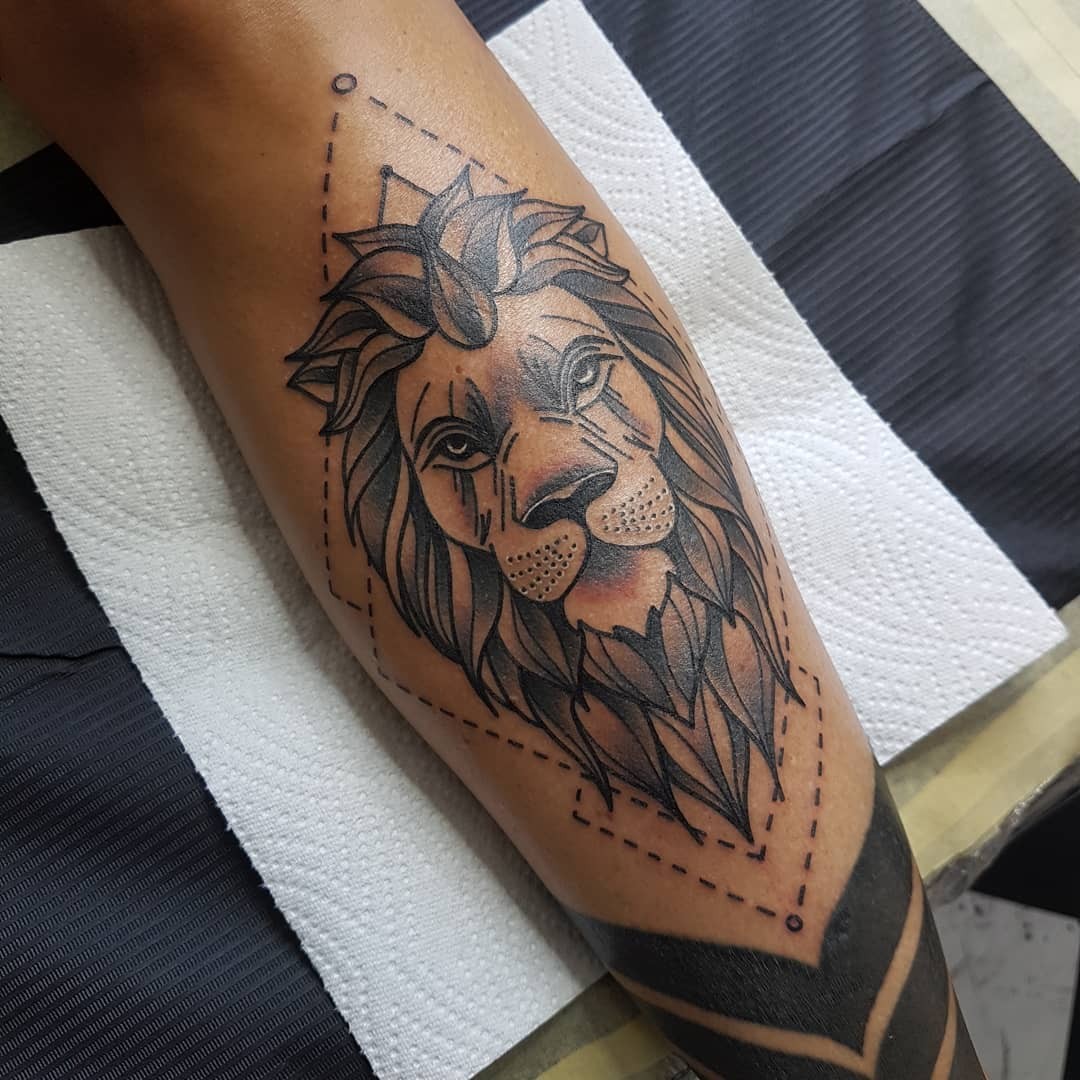 Geometric Lion Tattoo On Leg