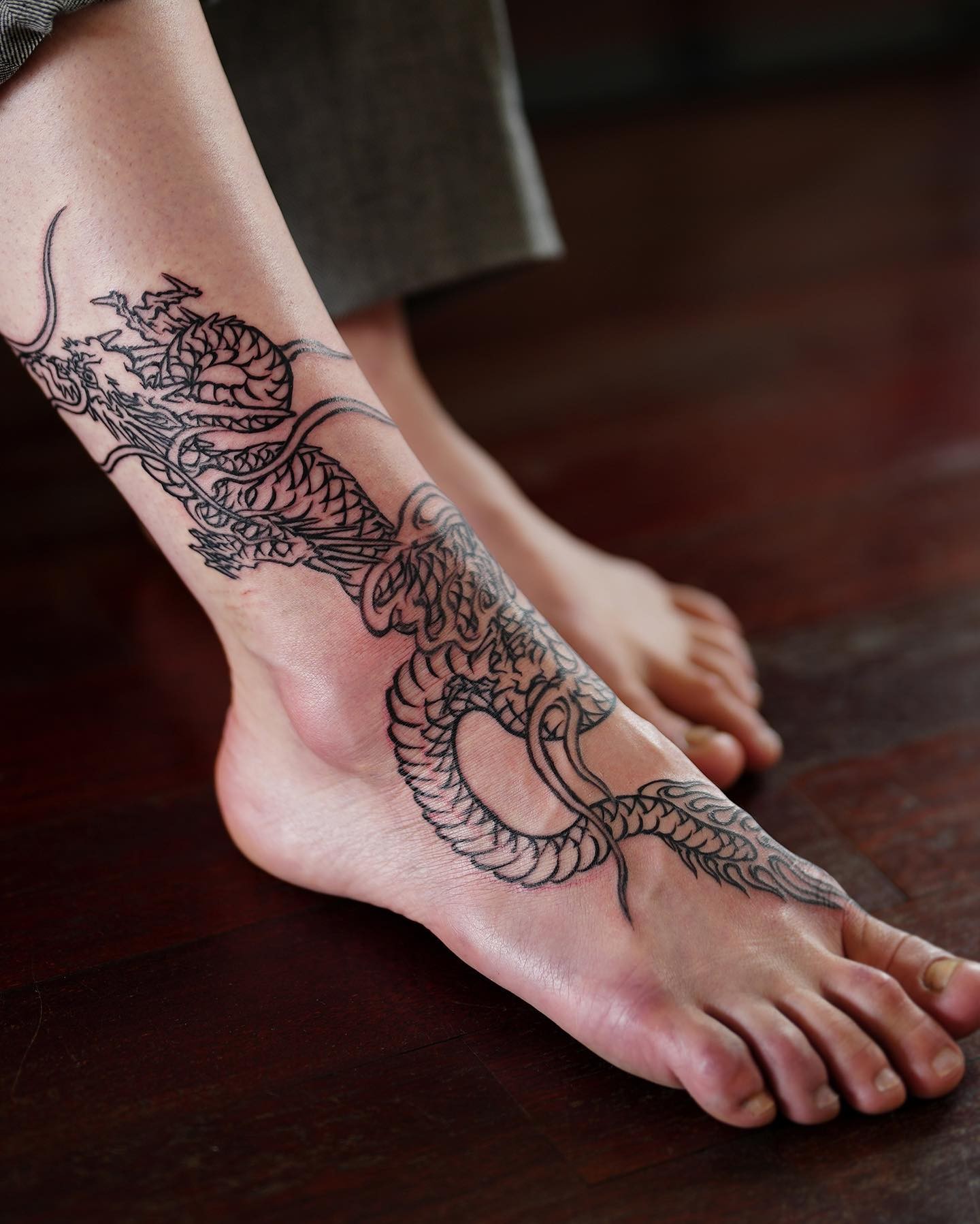 Tattoos On The Side Of Your Foot