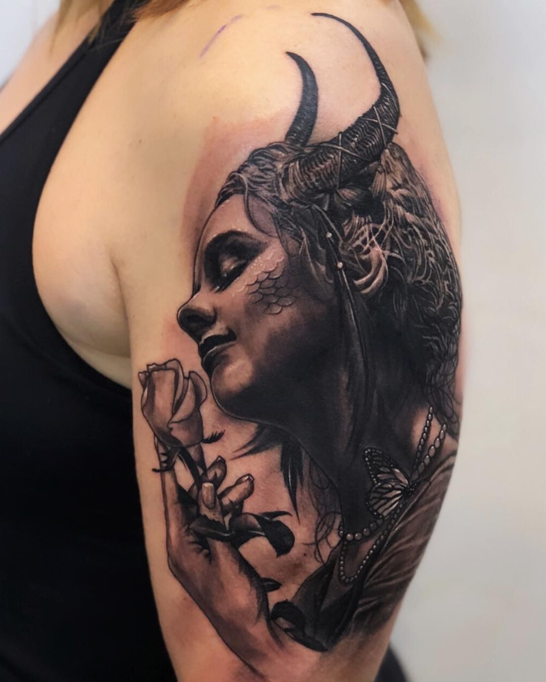 Mysterious Women Portrait Stunning Capricorn Tattoos