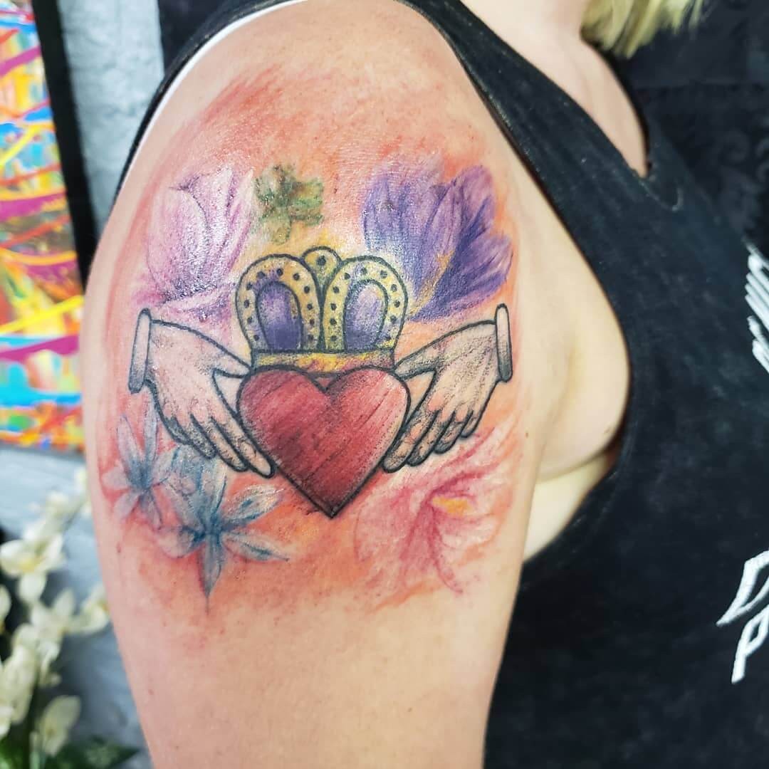 Shoulder Celtic Claddagh Tattoo Designs