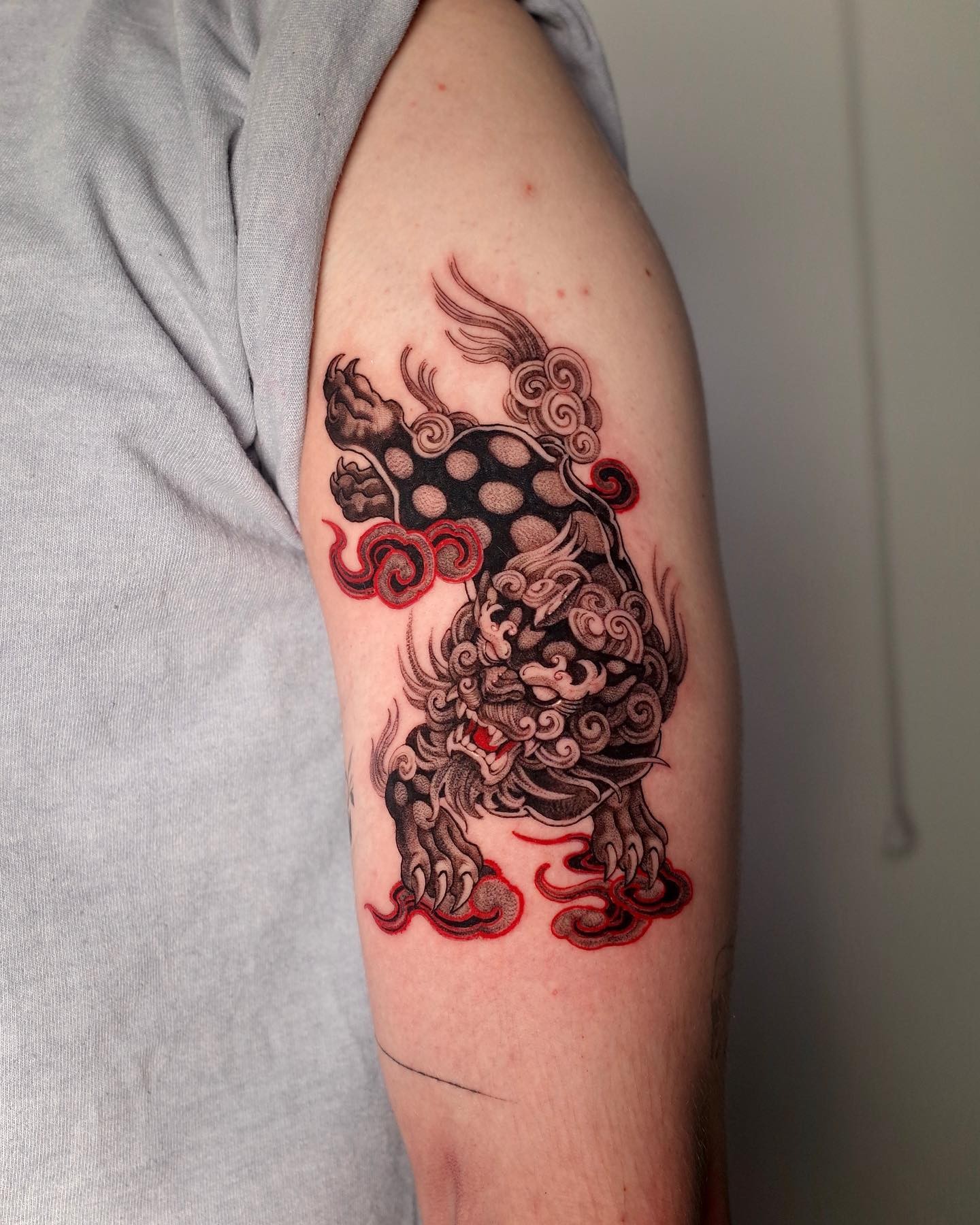 Beautiful Black and Red Foo Dog Tattoo Ideas