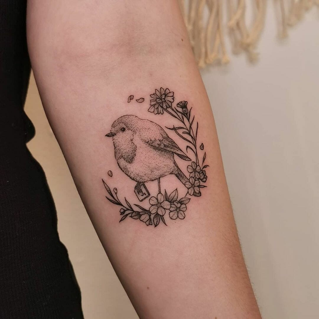 Minimal Robin Tattoo Ideas