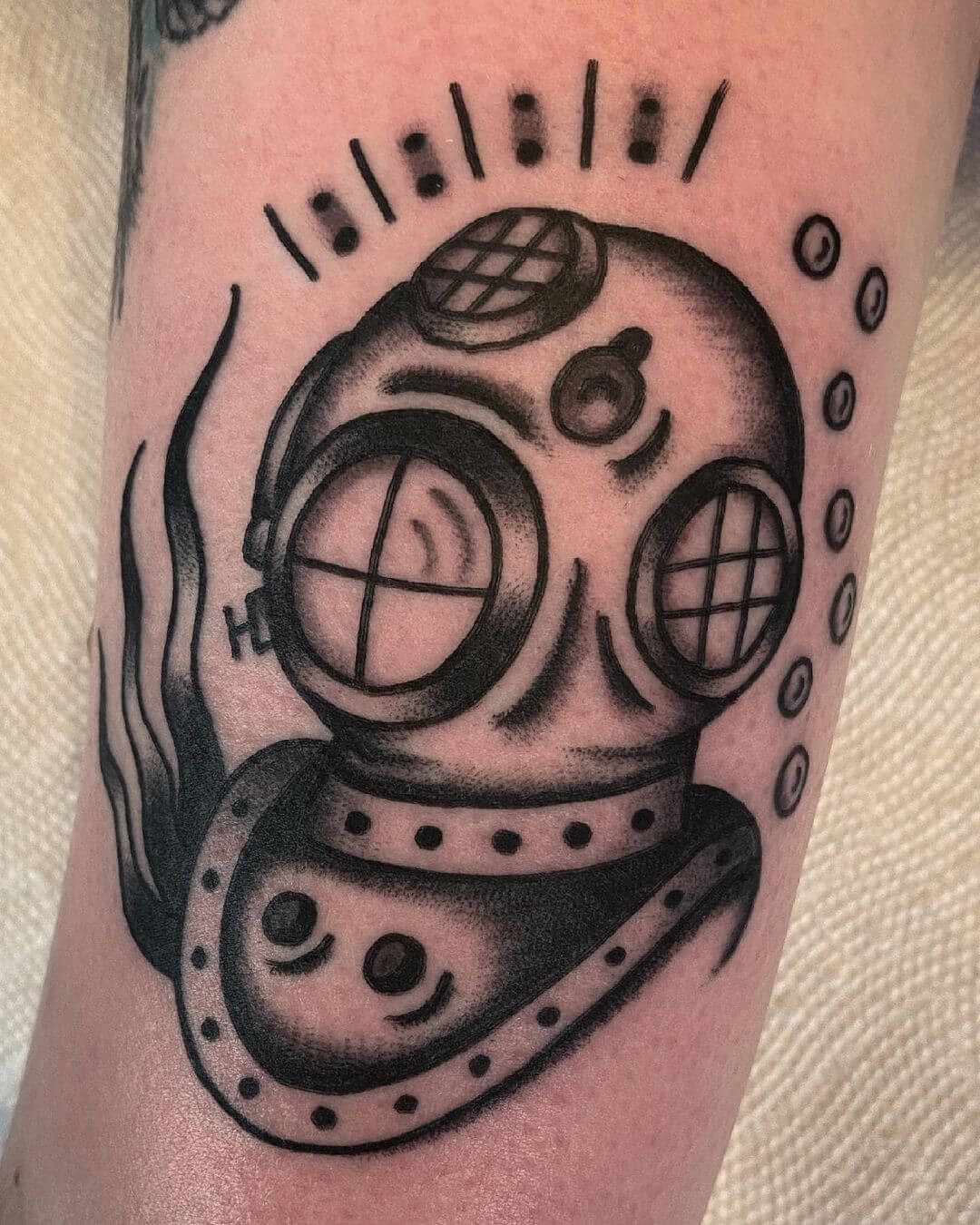 Traditional Diver Helmet Tattoo