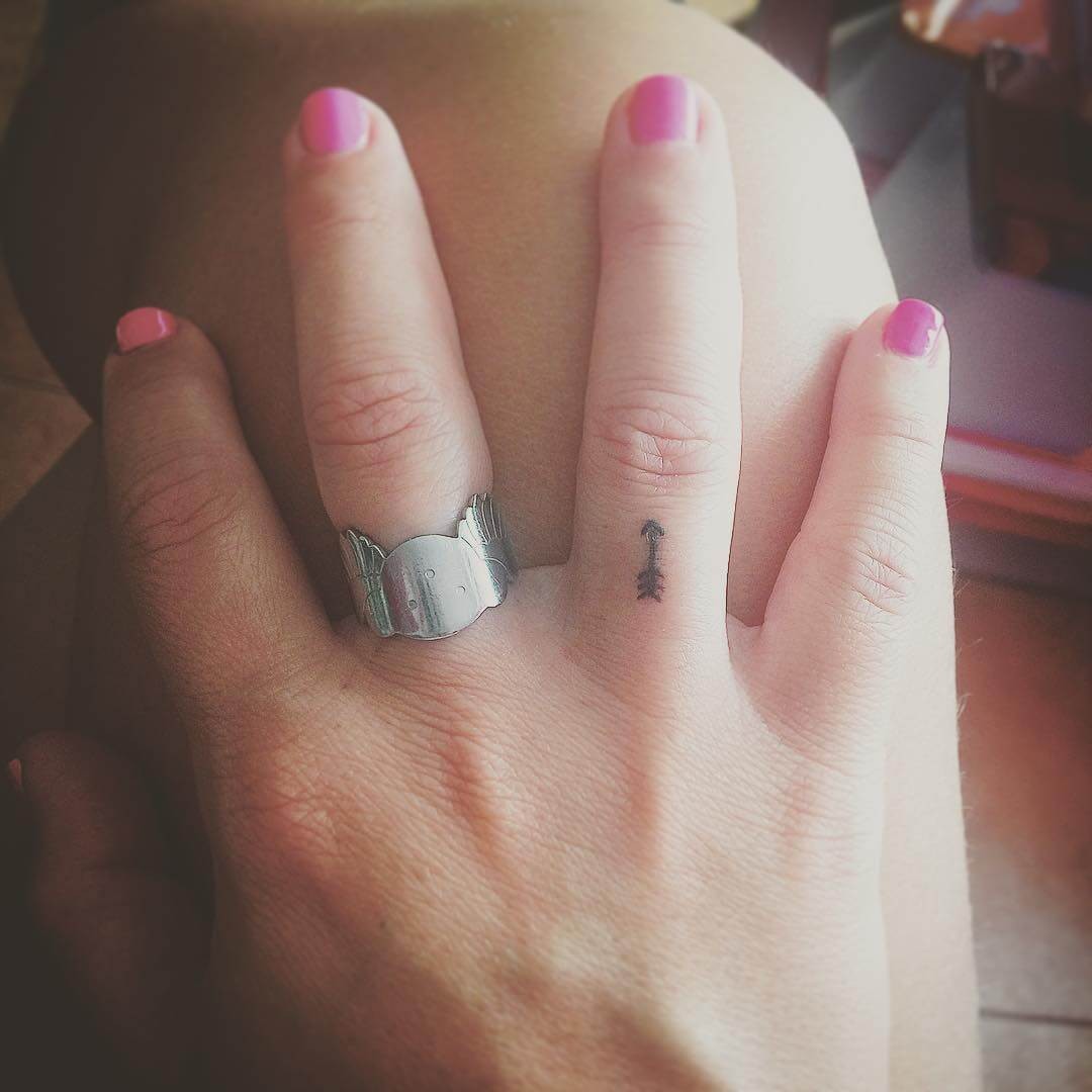 Mini Arrow Finger Tattoo For Ring Finger