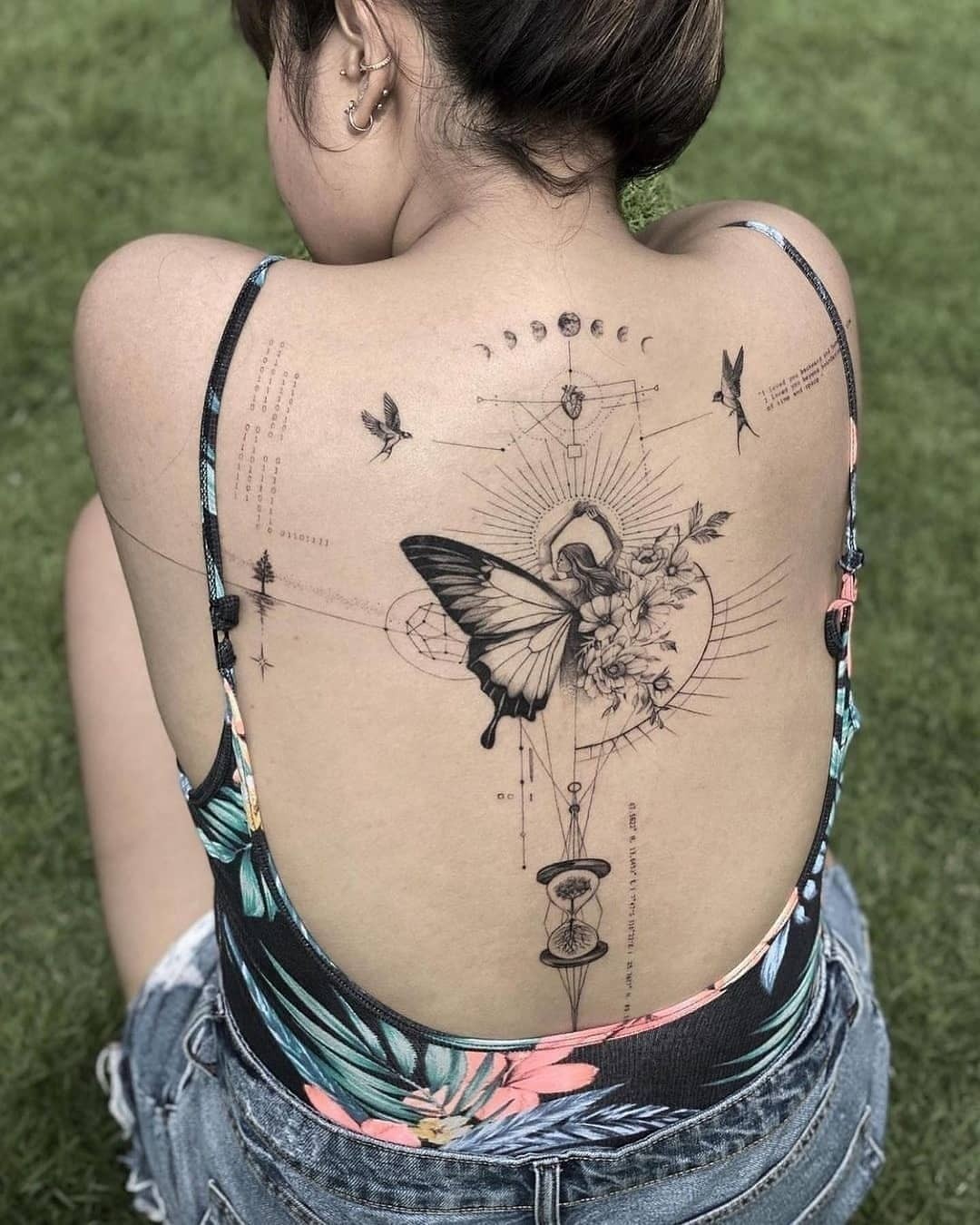 Simple Pretty Back Tattoos On Females