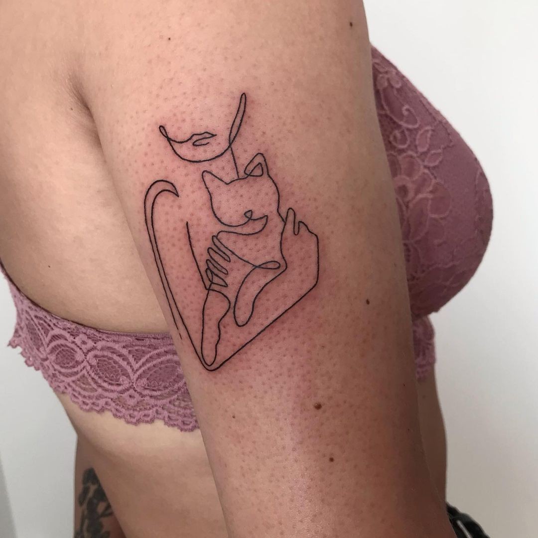 Simple Cat Outline Tattoo