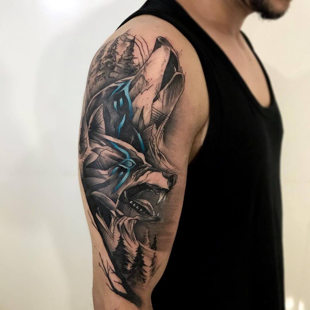 Giant Shoulder Wolf Inspired Black & Blue Image