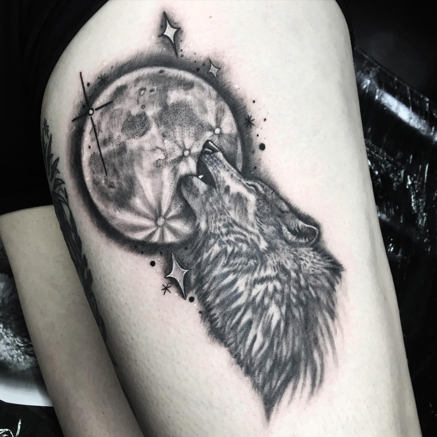 Black & White Gothic Realistic Wolf Tattoo Design