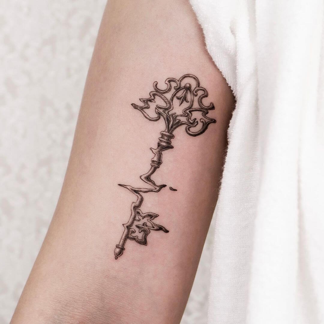 Flat And Modern Key Tattoo design