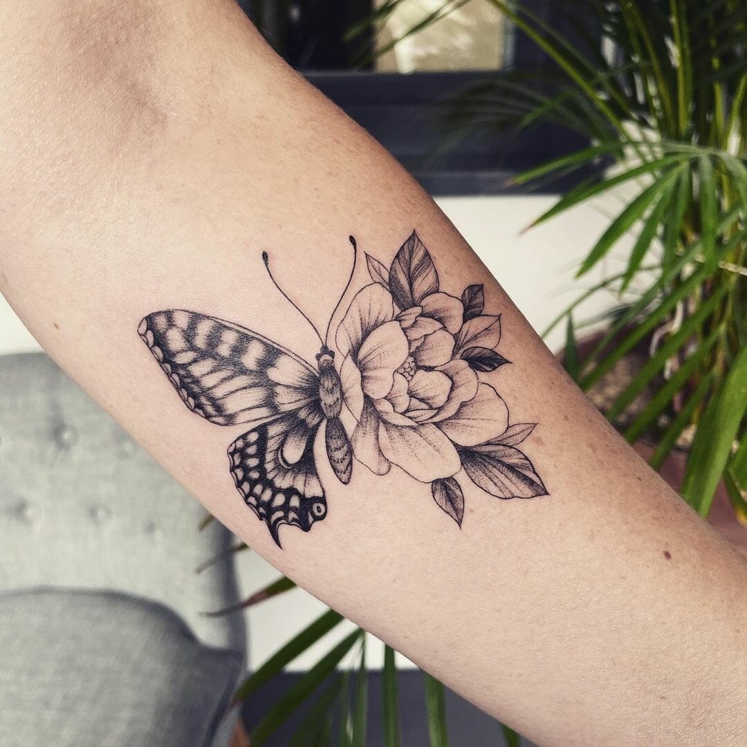 Butterfly Tattoo With Flowers