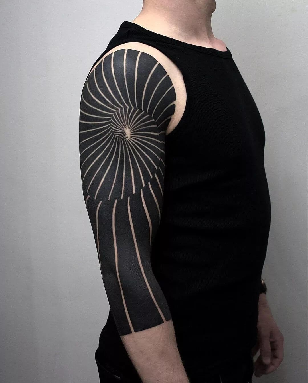 Enter the Center Optical Illusion Tattoo