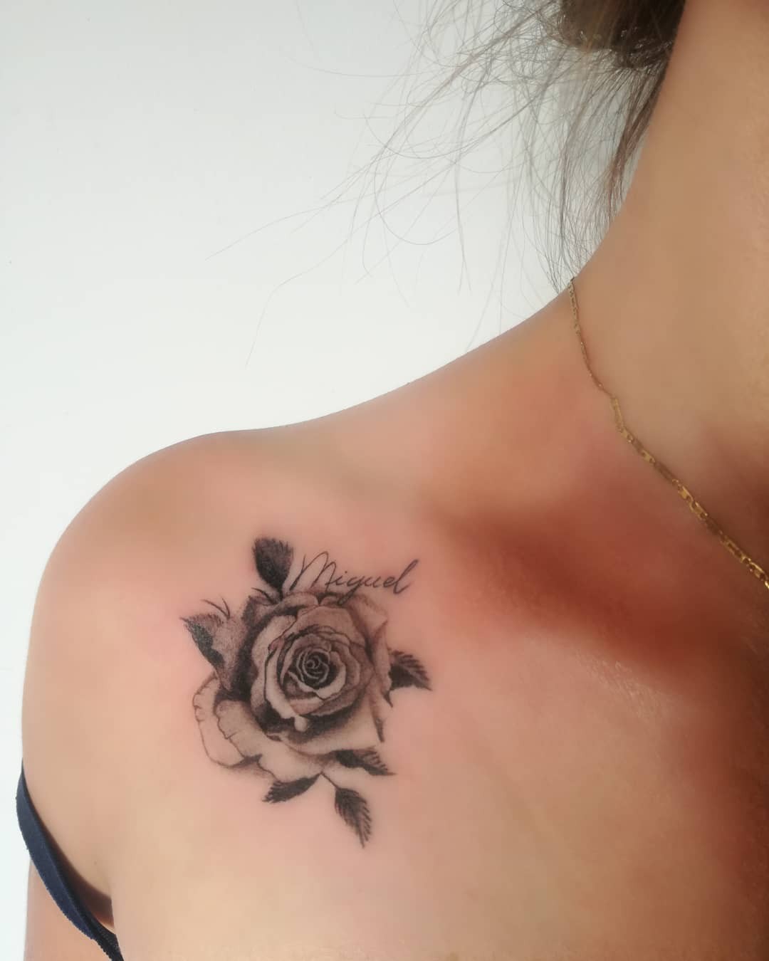 Clavicle Tattoo With Florals