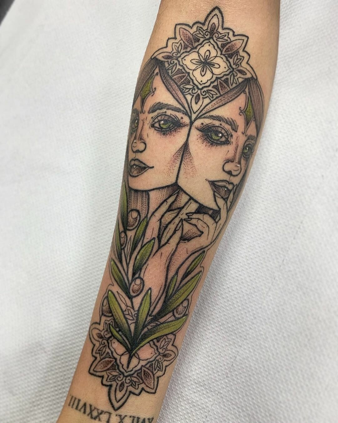 Elegant Gemini Tattoos Sleeve Tattoos