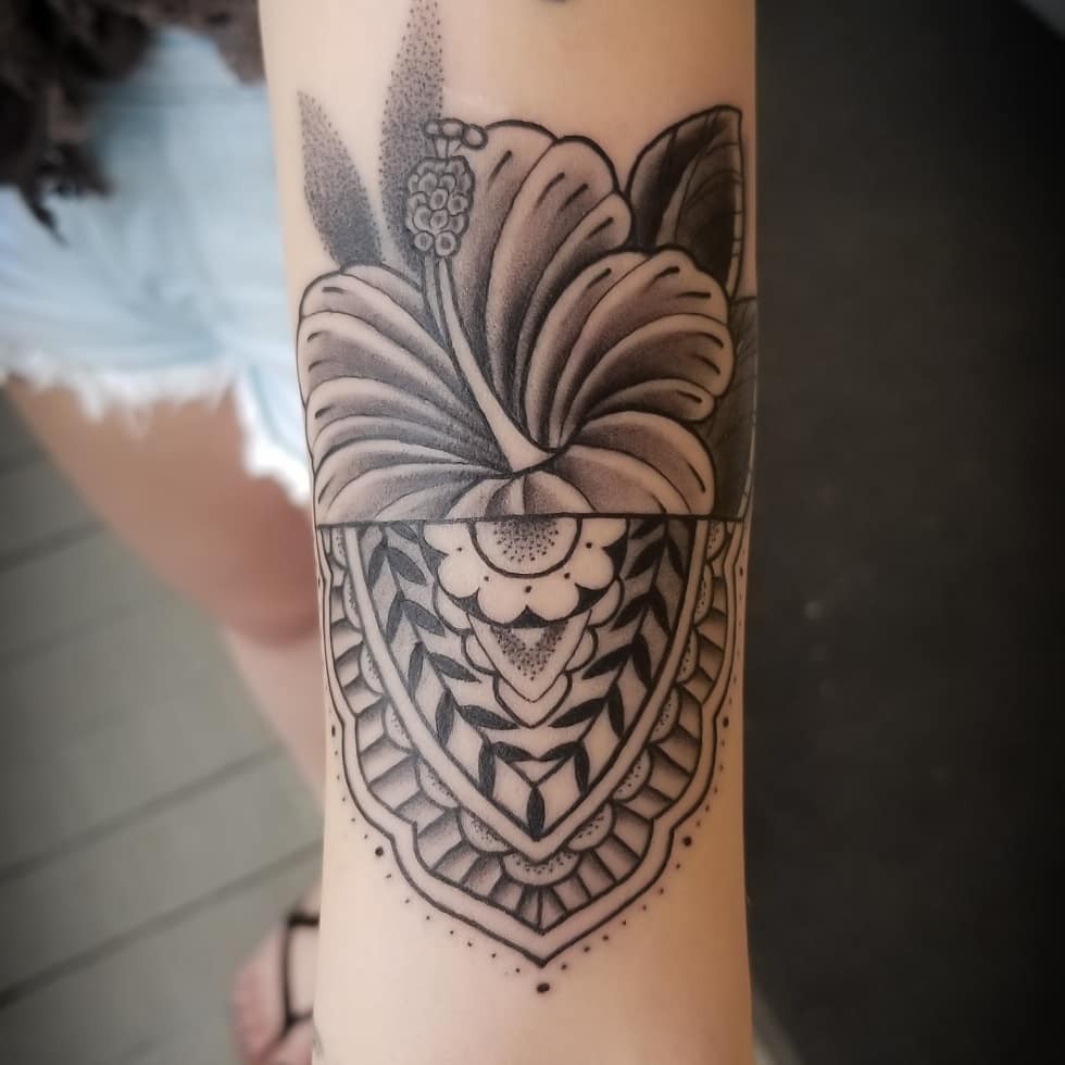 Tribal Hawaiian Flower Tattoo