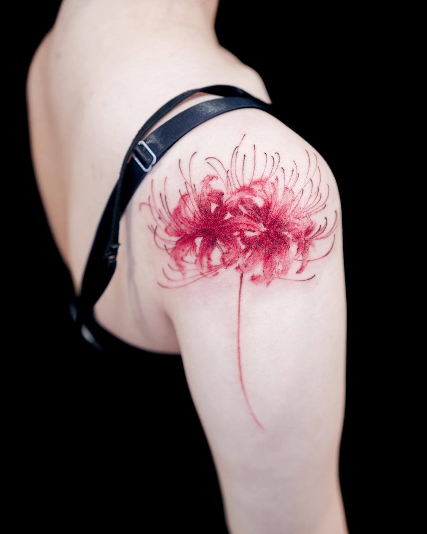 Red Lily Flower Tattoo On Shoulder Blade