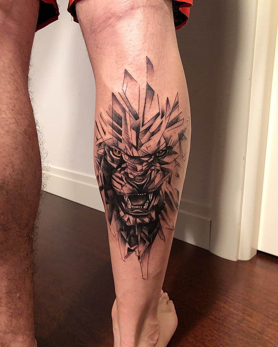 Geometric Lion Tattoos On Leg