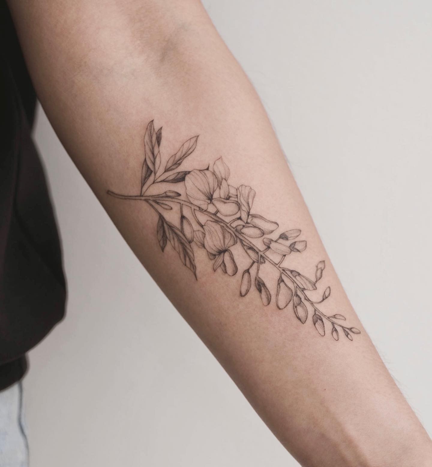 Lovely Forearm Tattoos For Your First Time